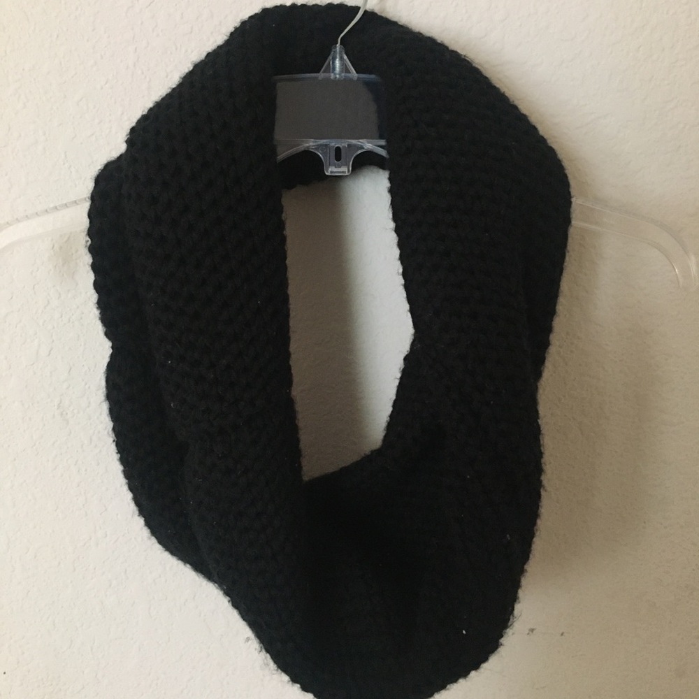 Forever 21 Infinity Scarf